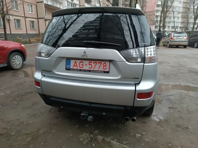 Сірий Міцубісі Аутлендер, об'ємом двигуна 0 л та пробігом 280 тис. км за 4800 $, фото 4 на Automoto.ua