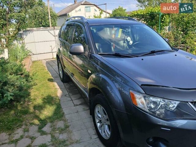 Сірий Міцубісі Аутлендер, об'ємом двигуна 2.18 л та пробігом 270 тис. км за 9800 $, фото 8 на Automoto.ua