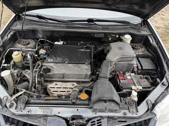 Сірий Міцубісі Аутлендер, об'ємом двигуна 0.24 л та пробігом 230 тис. км за 7000 $, фото 11 на Automoto.ua