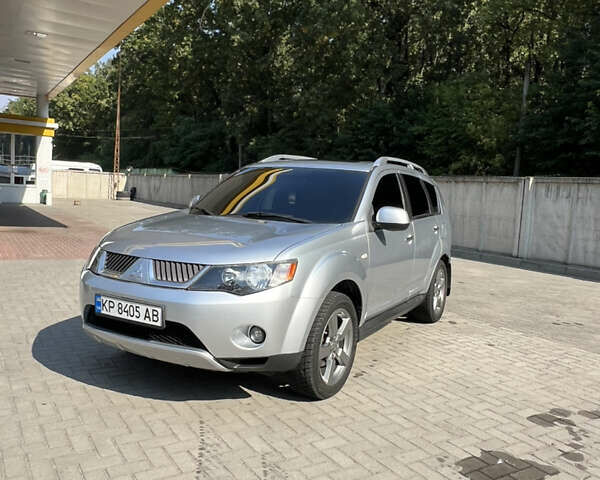Сірий Міцубісі Аутлендер, об'ємом двигуна 3 л та пробігом 152 тис. км за 8500 $, фото 1 на Automoto.ua