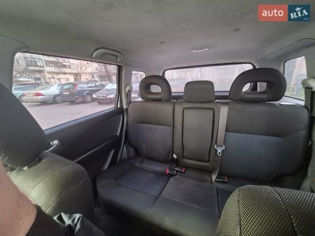 Сірий Міцубісі Аутлендер, об'ємом двигуна 2 л та пробігом 247 тис. км за 5600 $, фото 7 на Automoto.ua