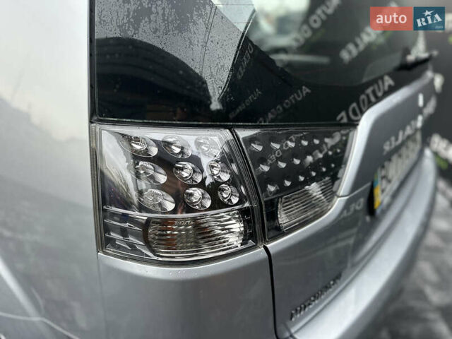 Серый Мицубиси Аутлендер, объемом двигателя 2.4 л и пробегом 61 тыс. км за 11300 $, фото 26 на Automoto.ua