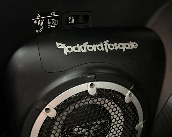 Сірий Міцубісі Аутлендер, об'ємом двигуна 3 л та пробігом 209 тис. км за 9800 $, фото 40 на Automoto.ua