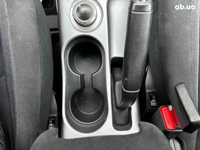 Серый Мицубиси Аутлендер, объемом двигателя 2.4 л и пробегом 237 тыс. км за 8490 $, фото 23 на Automoto.ua