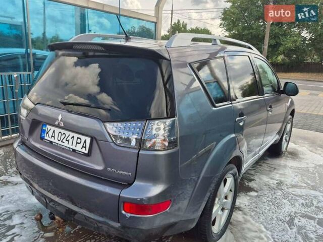 Сірий Міцубісі Аутлендер, об'ємом двигуна 1.97 л та пробігом 299 тис. км за 8000 $, фото 4 на Automoto.ua