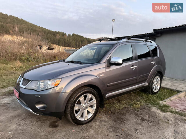Сірий Міцубісі Аутлендер, об'ємом двигуна 2 л та пробігом 235 тис. км за 8950 $, фото 64 на Automoto.ua