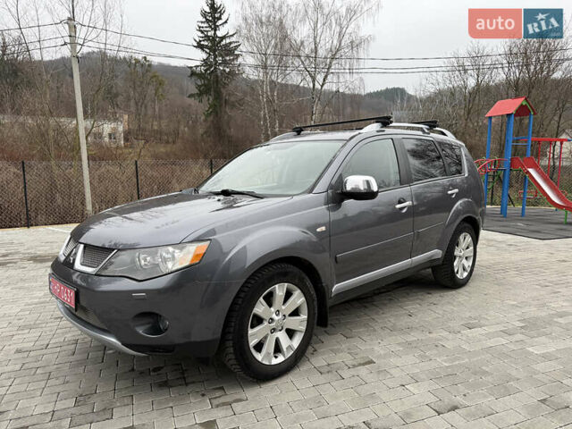 Сірий Міцубісі Аутлендер, об'ємом двигуна 2 л та пробігом 237 тис. км за 8999 $, фото 6 на Automoto.ua