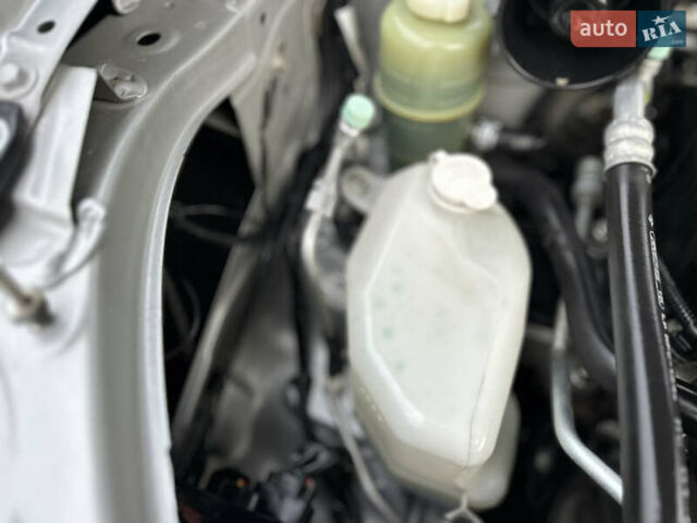 Серый Мицубиси Аутлендер, объемом двигателя 2.4 л и пробегом 61 тыс. км за 11300 $, фото 65 на Automoto.ua