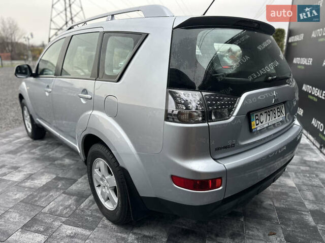 Серый Мицубиси Аутлендер, объемом двигателя 2.4 л и пробегом 61 тыс. км за 11300 $, фото 6 на Automoto.ua