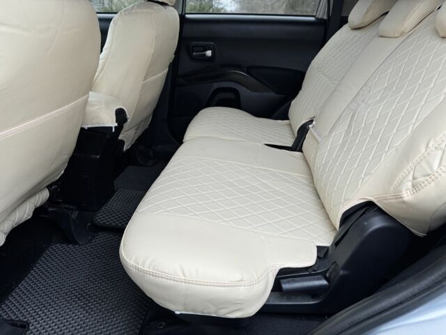 Серый Мицубиси Аутлендер, объемом двигателя 2.4 л и пробегом 241 тыс. км за 7350 $, фото 9 на Automoto.ua