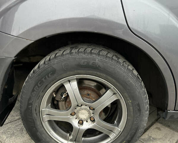 Сірий Міцубісі Аутлендер, об'ємом двигуна 3 л та пробігом 182 тис. км за 6299 $, фото 9 на Automoto.ua