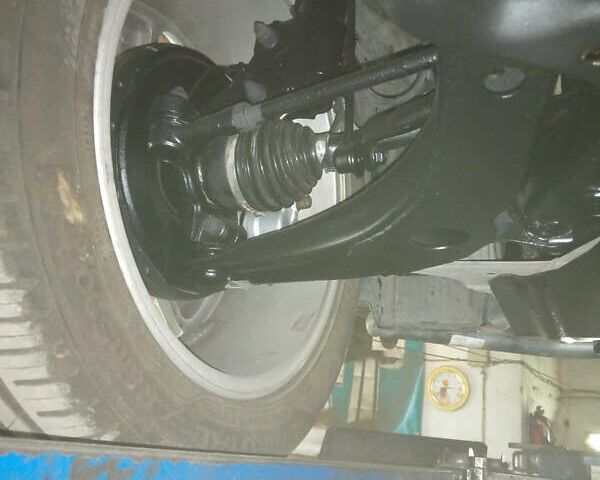 Серый Мицубиси Аутлендер, объемом двигателя 3 л и пробегом 119 тыс. км за 13300 $, фото 6 на Automoto.ua