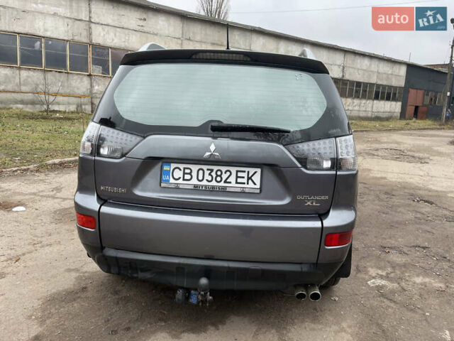 Сірий Міцубісі Аутлендер, об'ємом двигуна 3 л та пробігом 295 тис. км за 8000 $, фото 3 на Automoto.ua