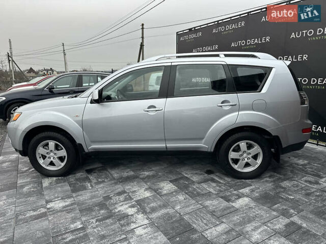 Серый Мицубиси Аутлендер, объемом двигателя 2.4 л и пробегом 61 тыс. км за 11300 $, фото 5 на Automoto.ua