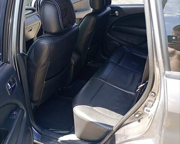 Серый Мицубиси Аутлендер, объемом двигателя 2.35 л и пробегом 342 тыс. км за 6900 $, фото 19 на Automoto.ua