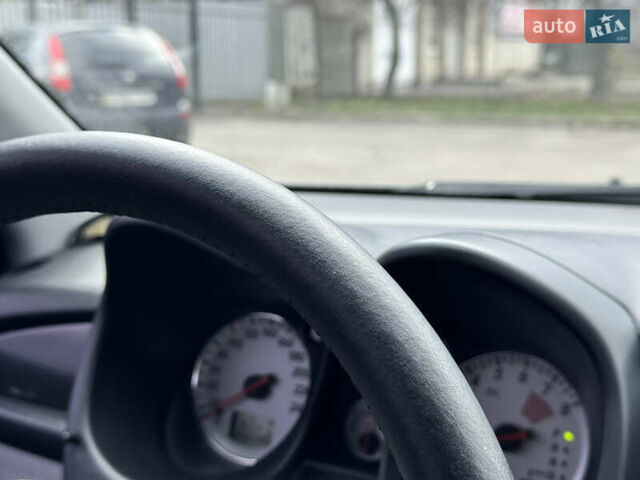 Серый Мицубиси Аутлендер, объемом двигателя 2.38 л и пробегом 254 тыс. км за 7300 $, фото 25 на Automoto.ua