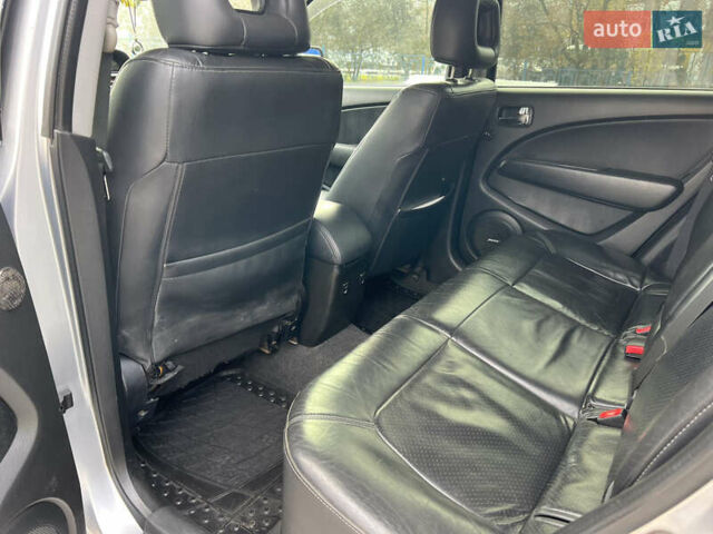 Серый Мицубиси Аутлендер, объемом двигателя 2.38 л и пробегом 197 тыс. км за 7699 $, фото 17 на Automoto.ua