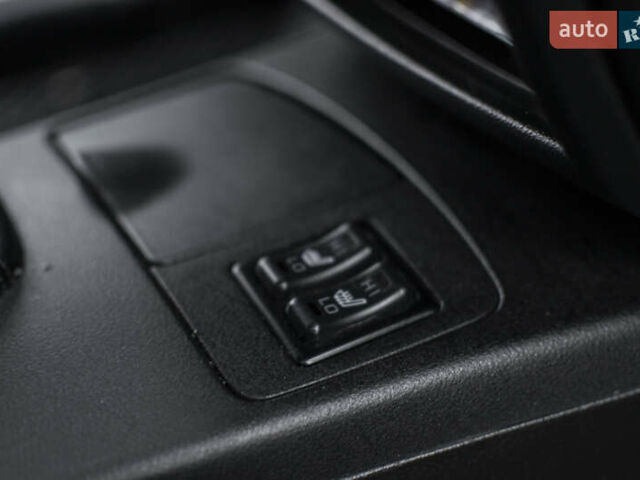 Сірий Міцубісі Аутлендер, об'ємом двигуна 2 л та пробігом 258 тис. км за 5650 $, фото 33 на Automoto.ua