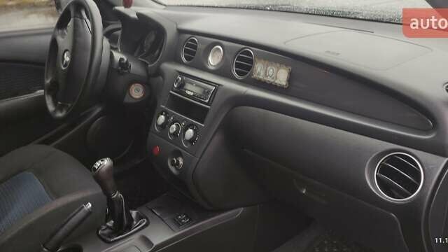 Серый Мицубиси Аутлендер, объемом двигателя 2 л и пробегом 200 тыс. км за 5999 $, фото 22 на Automoto.ua