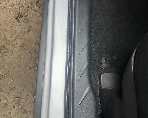 Серый Мицубиси Аутлендер, объемом двигателя 1.97 л и пробегом 229 тыс. км за 8500 $, фото 17 на Automoto.ua