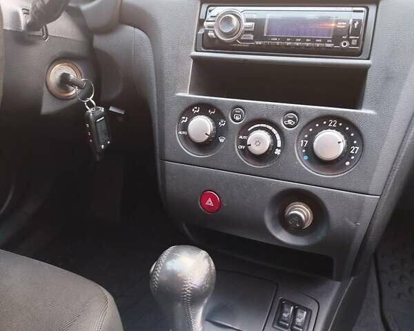 Сірий Міцубісі Аутлендер, об'ємом двигуна 2.38 л та пробігом 209 тис. км за 7460 $, фото 11 на Automoto.ua