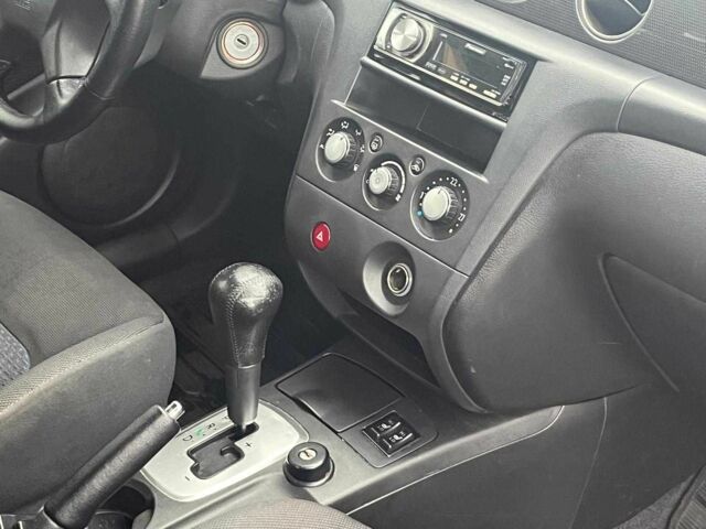 Сірий Міцубісі Аутлендер, об'ємом двигуна 2.4 л та пробігом 324 тис. км за 6890 $, фото 16 на Automoto.ua