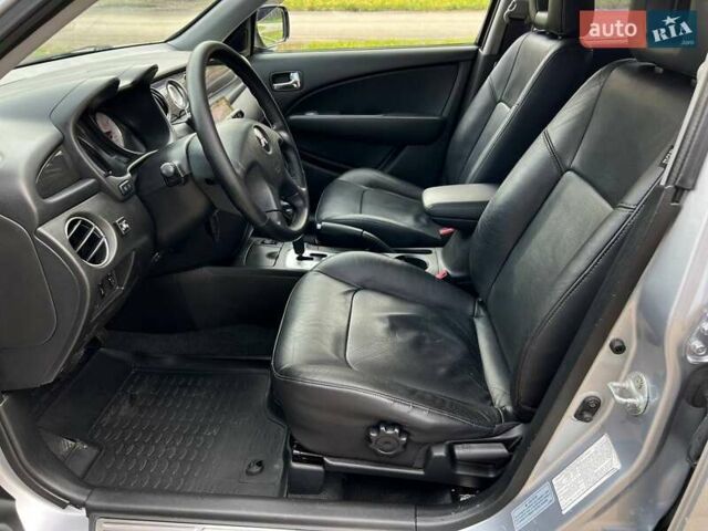 Серый Мицубиси Аутлендер, объемом двигателя 2.38 л и пробегом 170 тыс. км за 6900 $, фото 10 на Automoto.ua