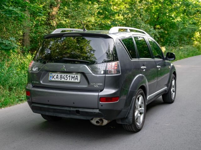 Міцубісі Аутлендер 2008 у Белой Церкве на Automoto.ua Сірий Міцубісі Аутлендер, об'ємом двигуна 2.4 л та пробігом 280 тис. км за 8000 $, фото 6 на Automoto.ua
