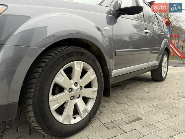 Сірий Міцубісі Аутлендер, об'ємом двигуна 2 л та пробігом 237 тис. км за 8999 $, фото 11 на Automoto.ua