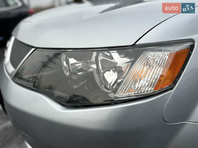 Серый Мицубиси Аутлендер, объемом двигателя 2.4 л и пробегом 61 тыс. км за 11300 $, фото 19 на Automoto.ua