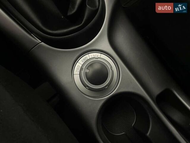 Сірий Міцубісі Аутлендер, об'ємом двигуна 2.4 л та пробігом 74 тис. км за 10676 $, фото 15 на Automoto.ua