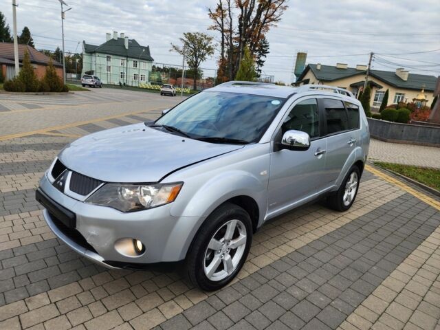 Сірий Міцубісі Аутлендер, об'ємом двигуна 2.2 л та пробігом 82 тис. км за 4066 $, фото 7 на Automoto.ua