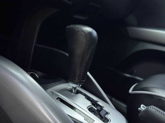 Серый Мицубиси Аутлендер, объемом двигателя 2.4 л и пробегом 171 тыс. км за 9199 $, фото 10 на Automoto.ua