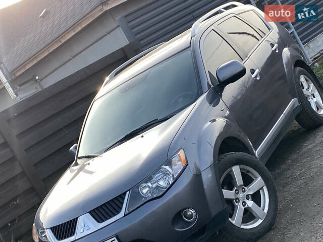 Сірий Міцубісі Аутлендер, об'ємом двигуна 3 л та пробігом 177 тис. км за 8900 $, фото 8 на Automoto.ua