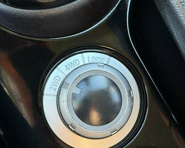 Серый Мицубиси Аутлендер, объемом двигателя 2 л и пробегом 268 тыс. км за 8950 $, фото 17 на Automoto.ua