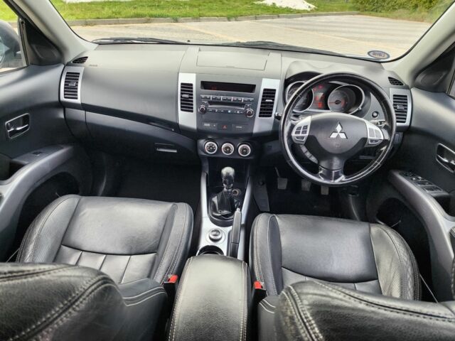 Сірий Міцубісі Аутлендер, об'ємом двигуна 2.2 л та пробігом 82 тис. км за 4066 $, фото 22 на Automoto.ua