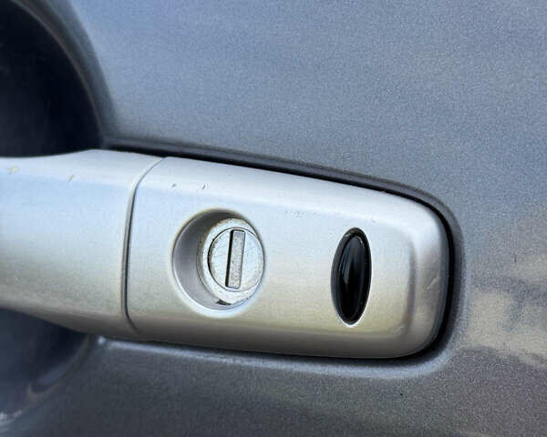 Серый Мицубиси Аутлендер, объемом двигателя 1.97 л и пробегом 242 тыс. км за 8999 $, фото 25 на Automoto.ua