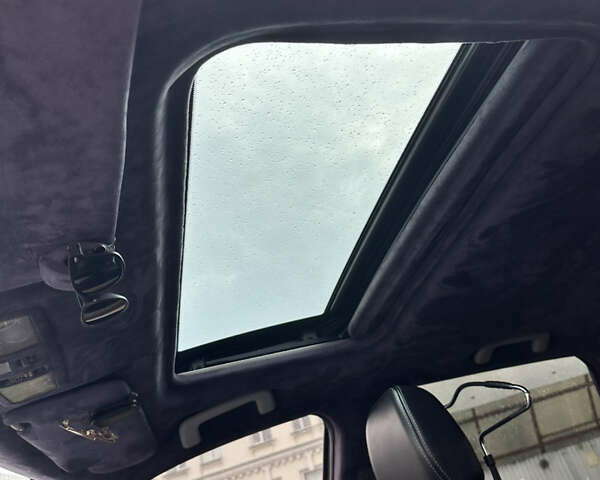 Серый Мицубиси Аутлендер, объемом двигателя 3 л и пробегом 279 тыс. км за 11300 $, фото 8 на Automoto.ua