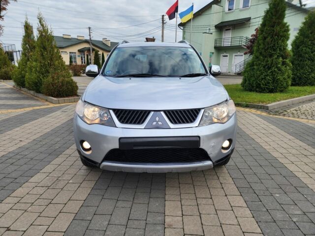 Сірий Міцубісі Аутлендер, об'ємом двигуна 2.2 л та пробігом 82 тис. км за 4066 $, фото 5 на Automoto.ua