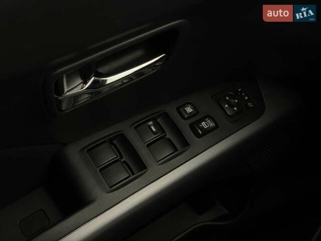 Сірий Міцубісі Аутлендер, об'ємом двигуна 2.4 л та пробігом 74 тис. км за 10676 $, фото 11 на Automoto.ua