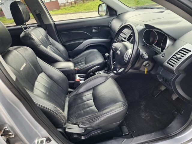 Сірий Міцубісі Аутлендер, об'ємом двигуна 2.2 л та пробігом 82 тис. км за 4066 $, фото 14 на Automoto.ua