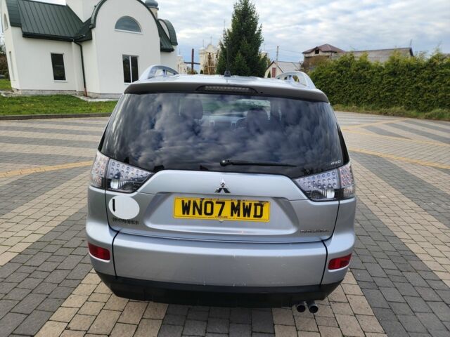 Сірий Міцубісі Аутлендер, об'ємом двигуна 2.2 л та пробігом 82 тис. км за 4066 $, фото 11 на Automoto.ua