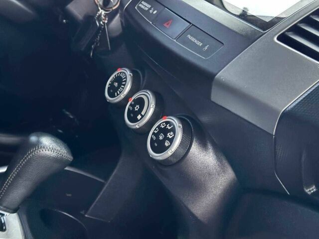 Серый Мицубиси Аутлендер, объемом двигателя 2.4 л и пробегом 171 тыс. км за 9199 $, фото 20 на Automoto.ua