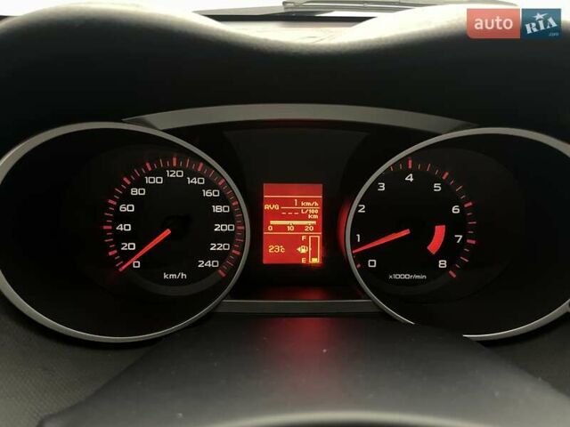 Сірий Міцубісі Аутлендер, об'ємом двигуна 2.4 л та пробігом 74 тис. км за 10676 $, фото 10 на Automoto.ua