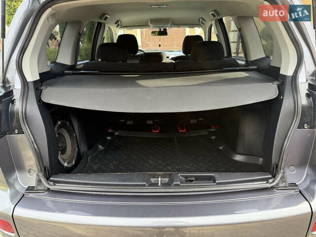 Серый Мицубиси Аутлендер, объемом двигателя 1.97 л и пробегом 242 тыс. км за 8999 $, фото 28 на Automoto.ua