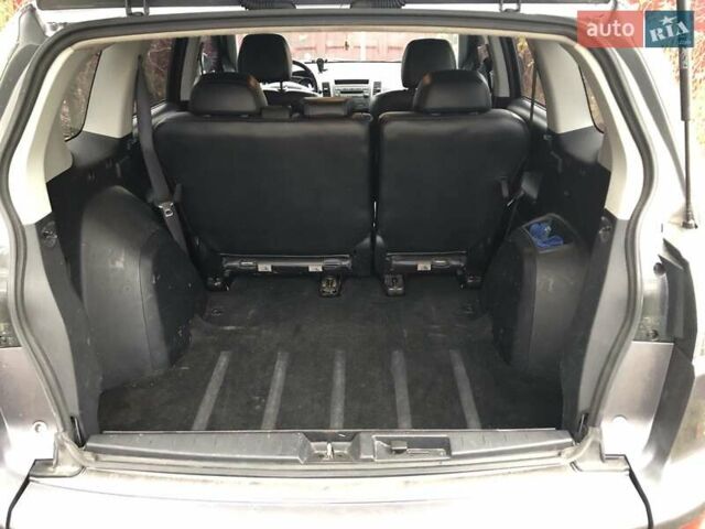 Серый Мицубиси Аутлендер, объемом двигателя 2.4 л и пробегом 198 тыс. км за 9449 $, фото 11 на Automoto.ua