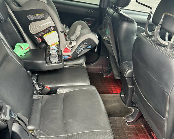 Серый Мицубиси Аутлендер, объемом двигателя 3 л и пробегом 279 тыс. км за 11300 $, фото 15 на Automoto.ua