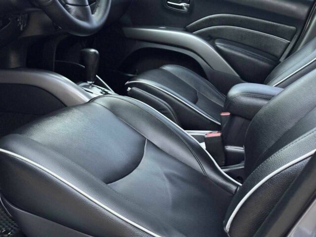 Серый Мицубиси Аутлендер, объемом двигателя 2.4 л и пробегом 171 тыс. км за 9199 $, фото 9 на Automoto.ua