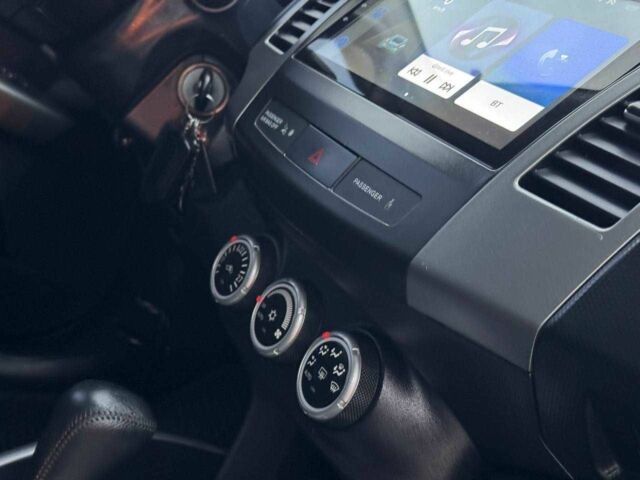 Серый Мицубиси Аутлендер, объемом двигателя 2.4 л и пробегом 171 тыс. км за 9199 $, фото 19 на Automoto.ua