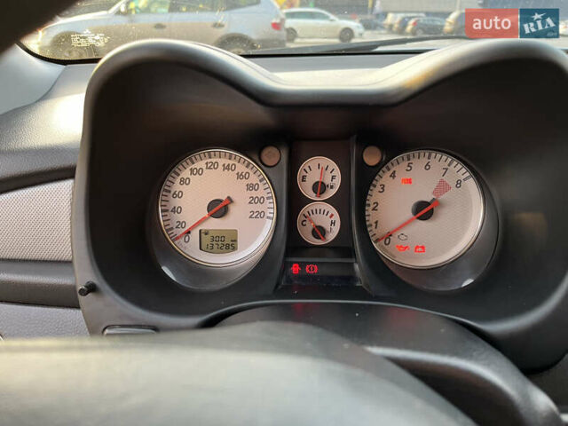 Серый Мицубиси Аутлендер, объемом двигателя 2 л и пробегом 138 тыс. км за 7000 $, фото 24 на Automoto.ua